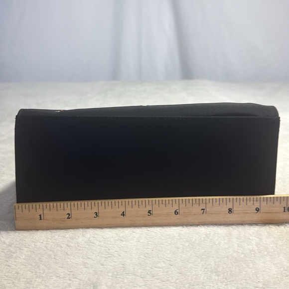 Vintage Deadstock Black Purse with Bamboo Handles and Elephant Design - Picture 6 of 6